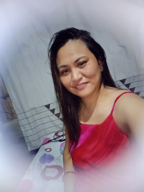 Mae Bell Yagin, 37, Vigan City, Philippines