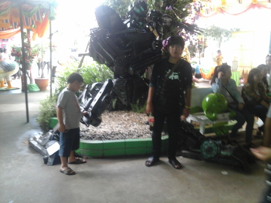 OHM, 30, Bangkok, Thailand