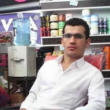 nima baneh, 34, Manchester, United States