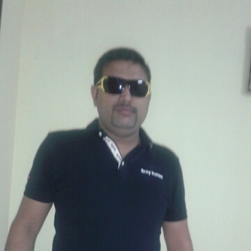 oliver, 38, Bombay Santa Cruz, India