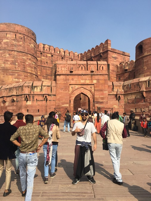 David Fernández, 31, Colombo, Sri Lanka