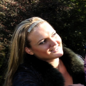 Tanechka Grankovskaya, 37, 