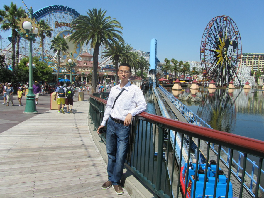 Ian Lee, 40, Istanbul, Turkey