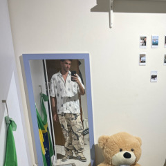 itamar pour, 21, Tel Aviv, Israel