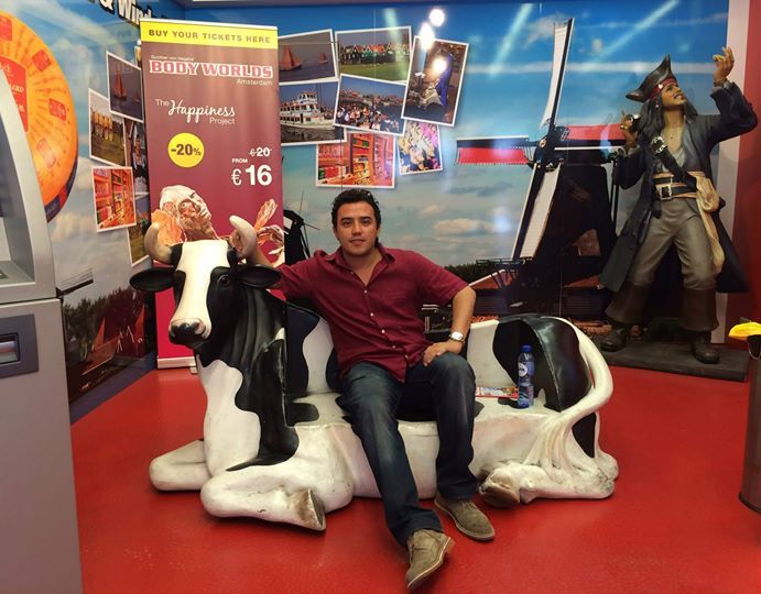 Ercu, 40, Istanbul, Turkey