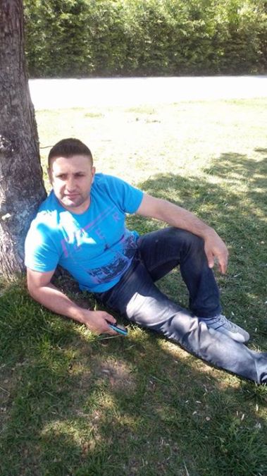 hasan, 40, Istanbul, Turkey