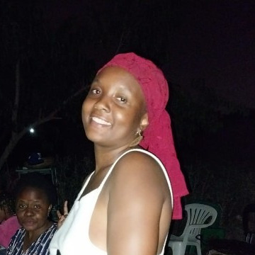 Rosália Nhanala, 28, Maputo, Mozambique