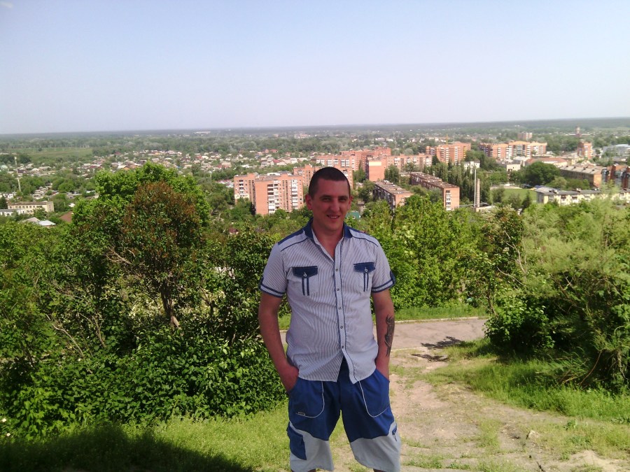 Dmitriy, 43, Kharkiv, Ukraine