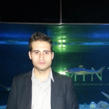 Arthur Martins, 36, Niteroi, Brazil