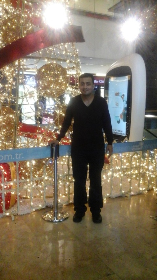 Fahmi zaki, 29, Jeddah, Saudi Arabia