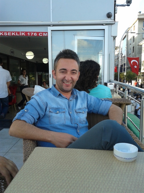 yılmaz, 42, Istanbul, Turkey