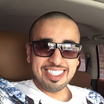 Bakheet, 37, Abu Dhabi, United Arab Emirates