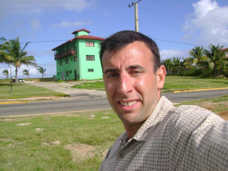 mario, 43, Montreal, Canada