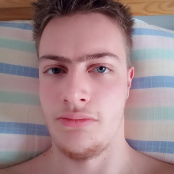 Matej Aleksoski, 22, Skopje, Macedonia