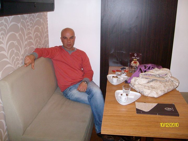 Atıl Teke, 49, Izmir, Turkey