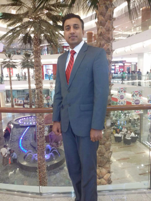 Rashid, 36, Dubai, United Arab Emirates