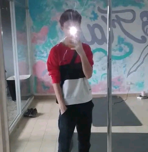 Alexander Ramos, 18, Caracas, Venezuela