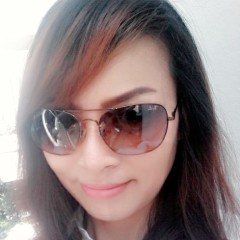 aom, 47, Bangkok, Thailand