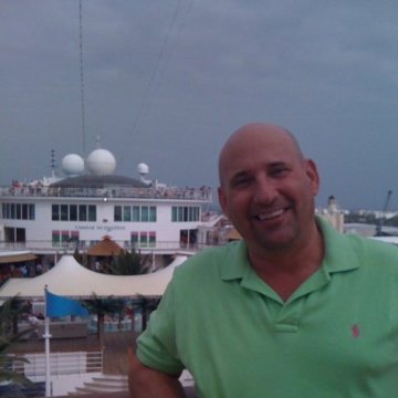 Purple Chandler Lewis, 65, San Jose, United States