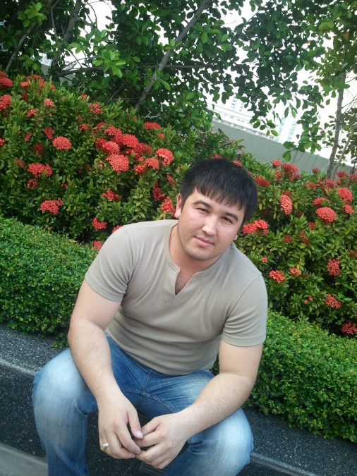 AMIRJAN, 37, Bangkok Yai, Thailand