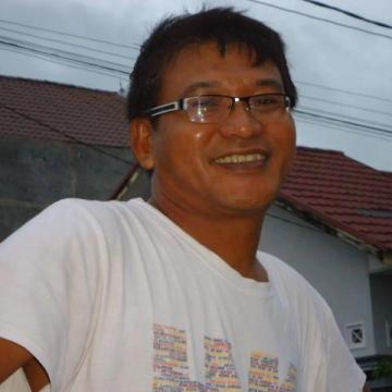 Rudy Haha Idroes, 58, Padang, Indonesia