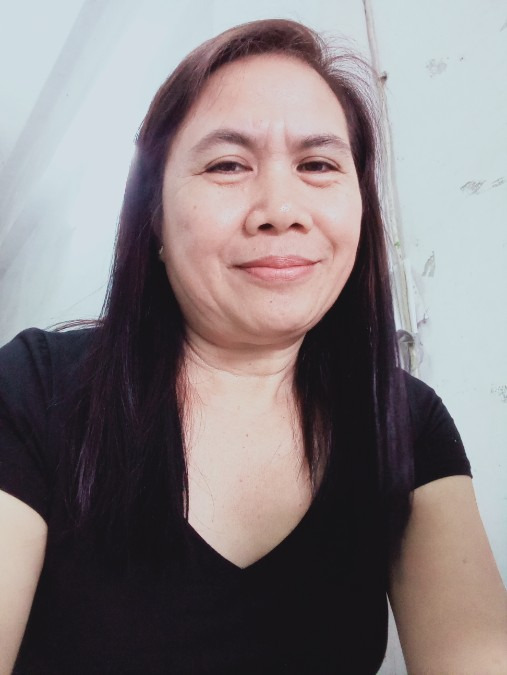 Elizabeth Jamias Vicente, 52, Manila, Philippines