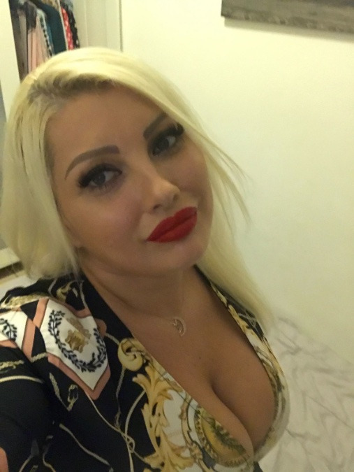 Di, 33, Tokyo, Japan