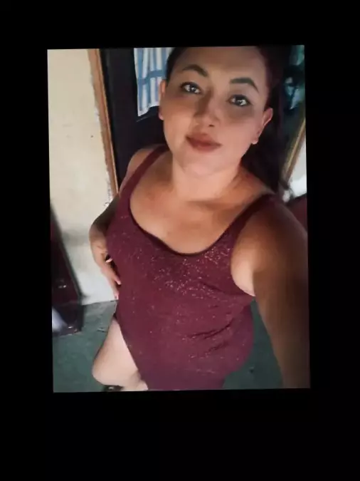Cristal, 29, Santa Cruz, Costa Rica