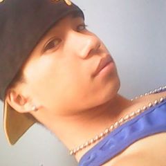 Traizy Nhix, 33, Caloocan, Philippines