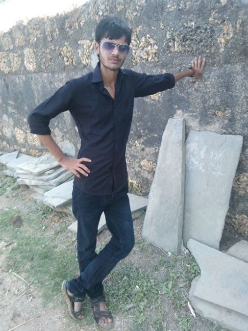 DARLING MOULALI, 30, Hyderabad, India