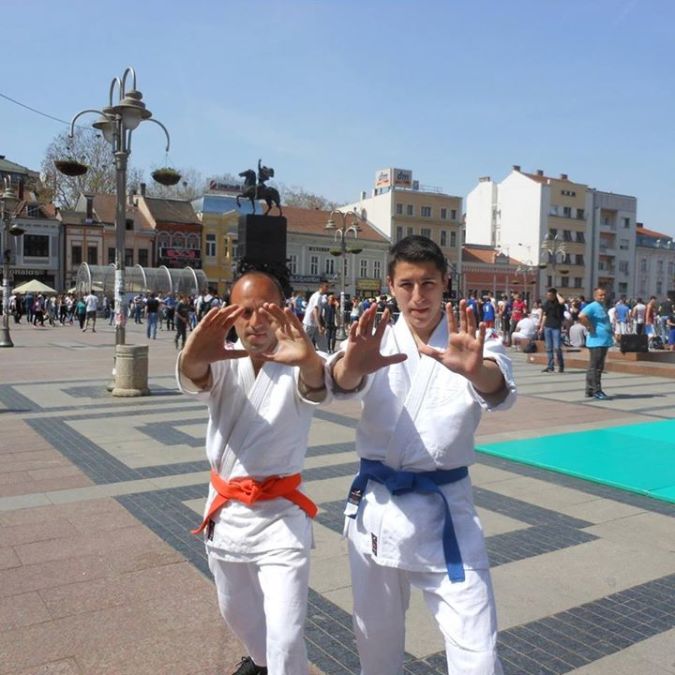 dzoni, 43, Nishavski District, Serbia