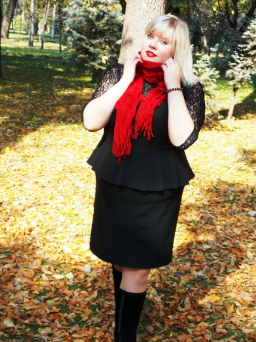 Yulya Svyatetskaya, 33, Kakhovka, Ukraine