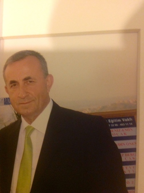 Kadir, 71, Istanbul, Turkey