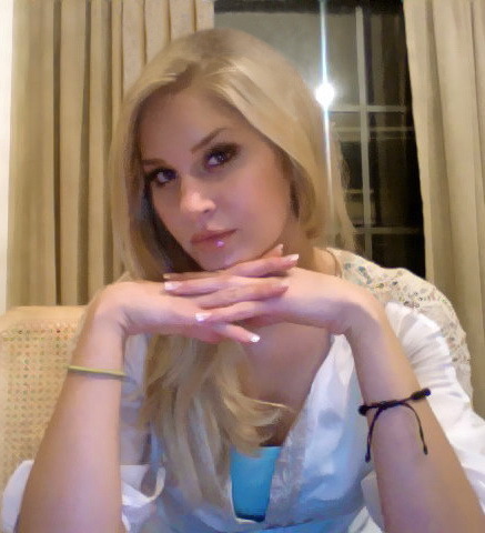 Julia, 43, Luhansk, Ukraine