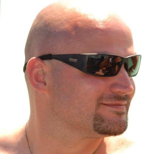 Noyan Us, 50, Istanbul, Turkey