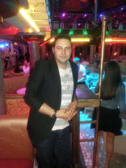 Aslan, 40, Izmir, Turkey