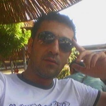 serdal, 45, Izmir, Turkey