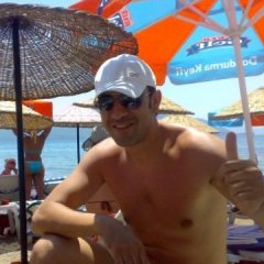 serdal, 45, Izmir, Turkey