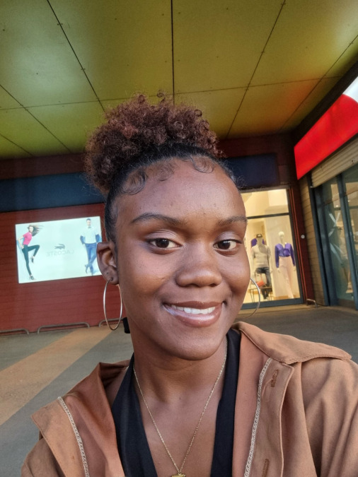 Dayanera, 24, Antananarivo, Madagascar