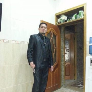 Sezeif Nissan, 42, Istanbul, Turkey