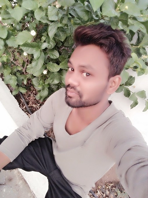 Mukeah dhurve, 31, Mirabad, Afghanistan