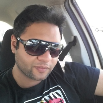 Malek, 41, Dubai, United Arab Emirates