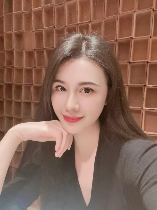 Yiwan, 33, Florida, United States