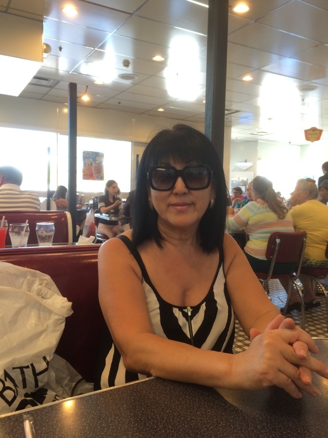 Алла, 69, Elk Grove, United States