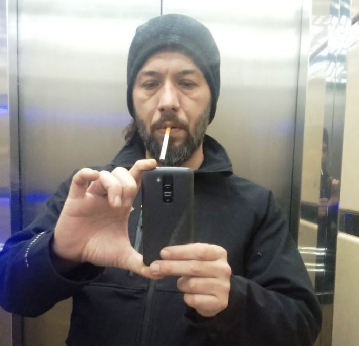 Robertt Halford, 48, Istanbul, Turkey