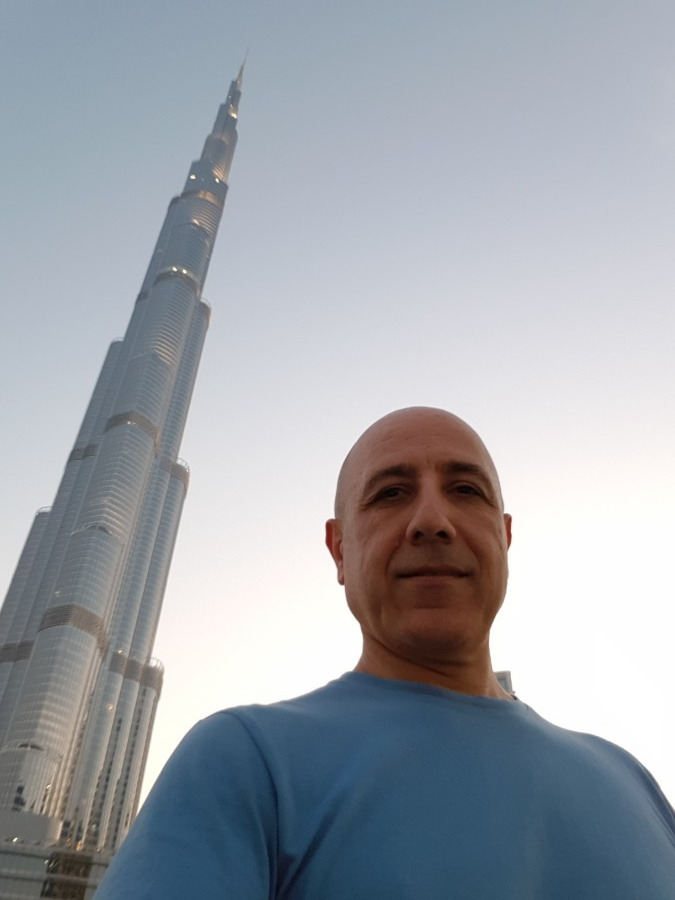 Paul, 51, Doha, Qatar