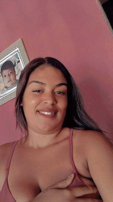 Cassandra, 24, Custódia, Brazil