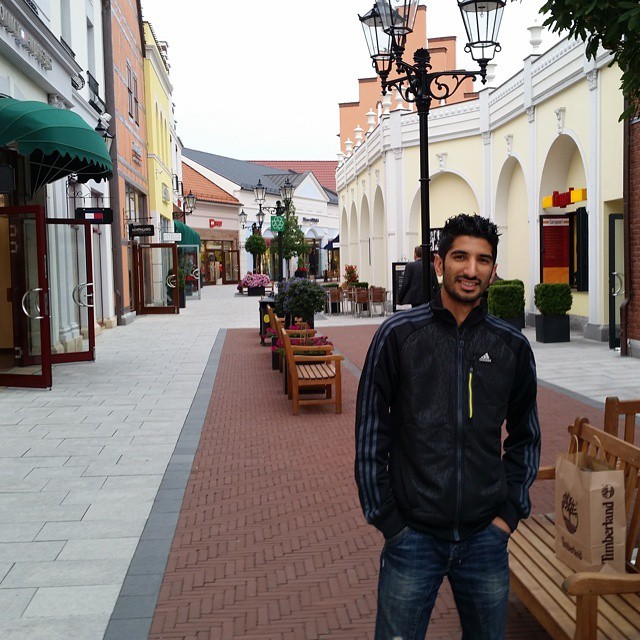 Ahmed IT, 41, Manama, Bahrain