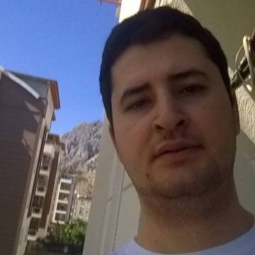 Altuğ, 35, Istanbul, Turkey