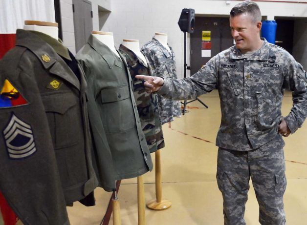 drew pinckney, 59, New York, United States